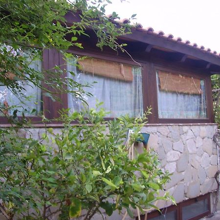 Bed and Breakfast La Casa Di Mariu Furnari Exterior foto